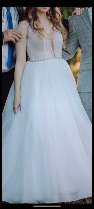 Sprzedam piękną suknię ślubną księżniczka rozmiar. A