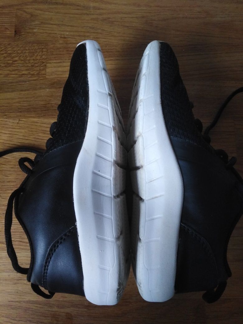 Buty dziecięce Reebok rozm. 31
