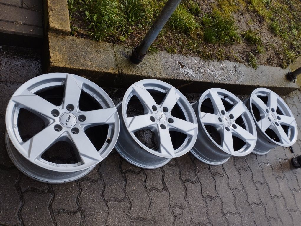 Felgi 16" 5x112 7j16 et35 audi VW mercedes skoda seat