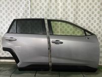Toyota RAV4 2020 дверь передняя дверь задняя