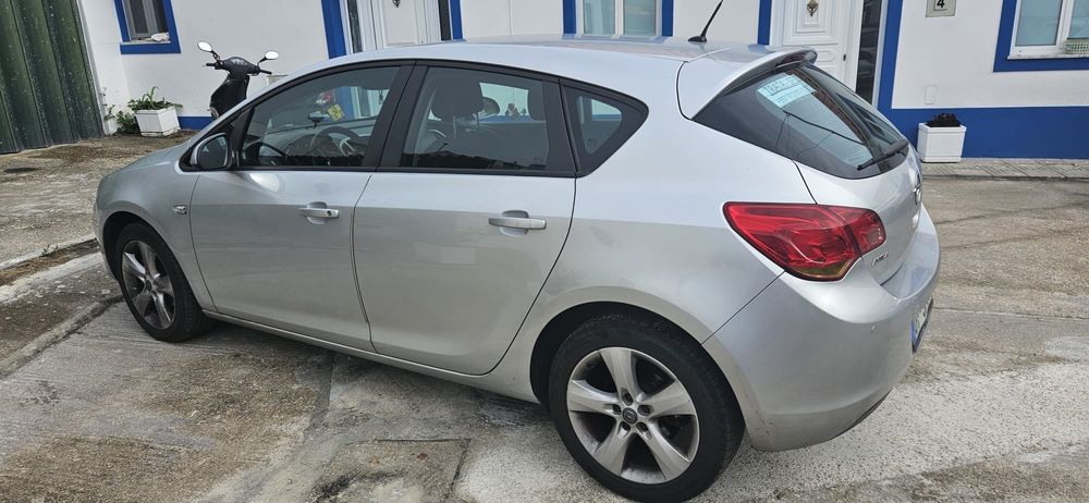 Opel Astra J Hatchback ECO Flex