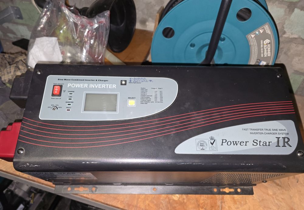 Инвертор Power Star IR 3000 Вт 24 Вольта
