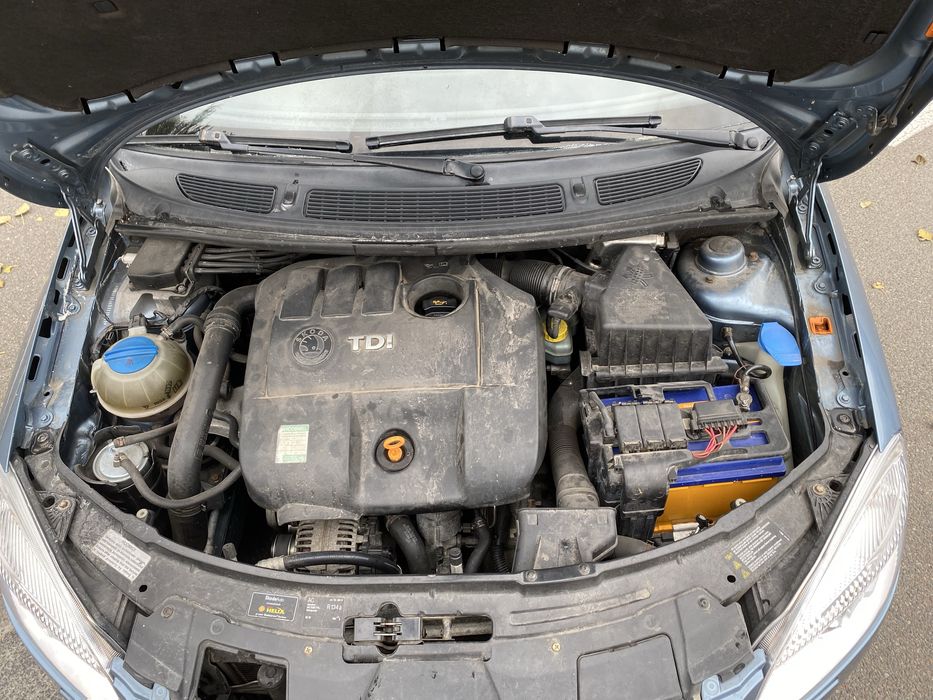 Skoda Fabia 1.4TDI универсал хорошее состояние