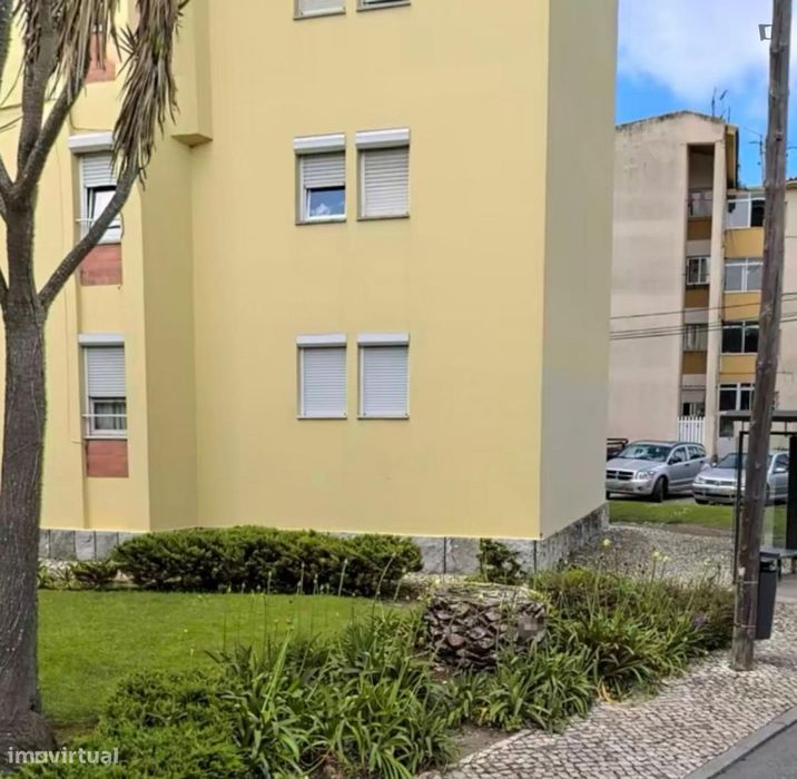 Quarto - localizado em Cascais Lisbon