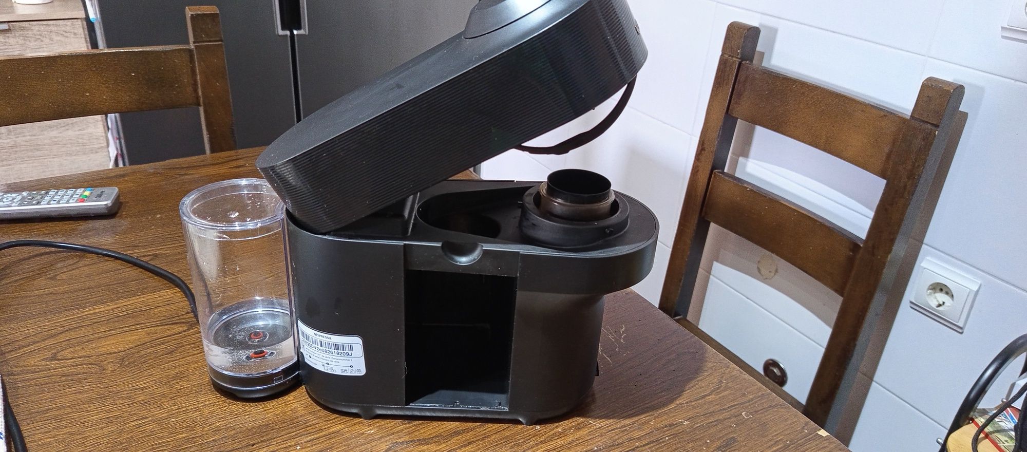 Máquina de Café Nespresso De’Longhi - Como Nova