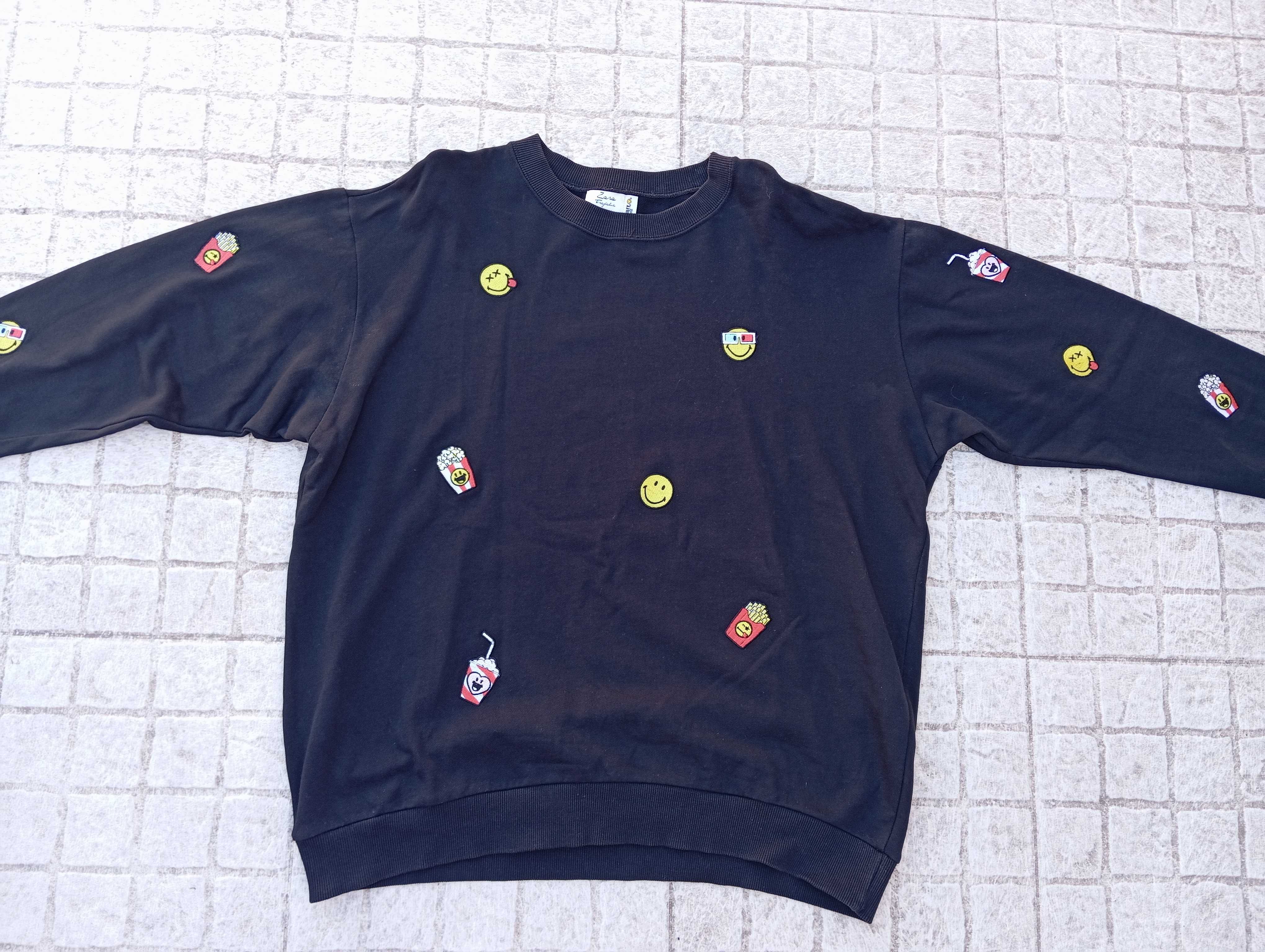 Camisola preta Zara com emojis