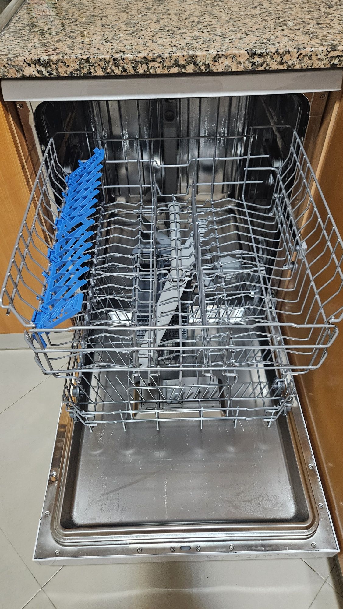 Máquina de lavar loiça Candy