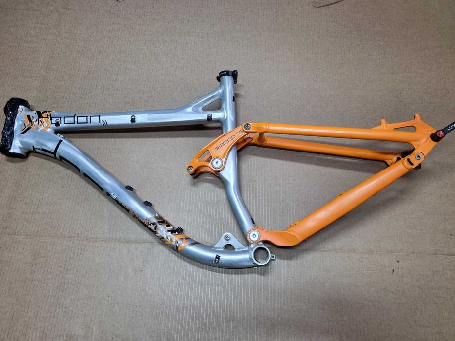 Rama typu full Radon Swoop 175 Kali, pod 26