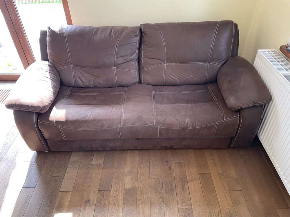 Sofa rozkładana 3 osobowa + fotel + pufa z alcantary Meble Gawin