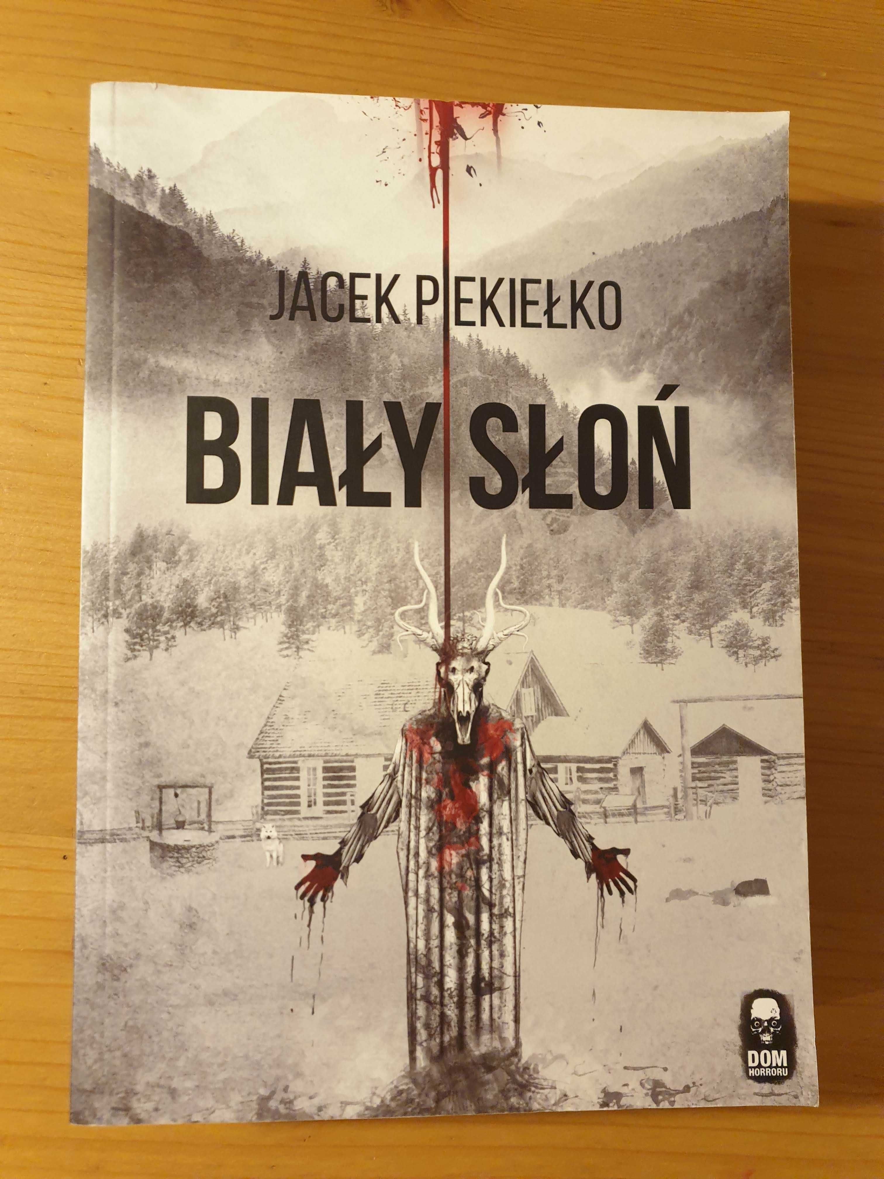 Biały słoń - J. Piekiełko