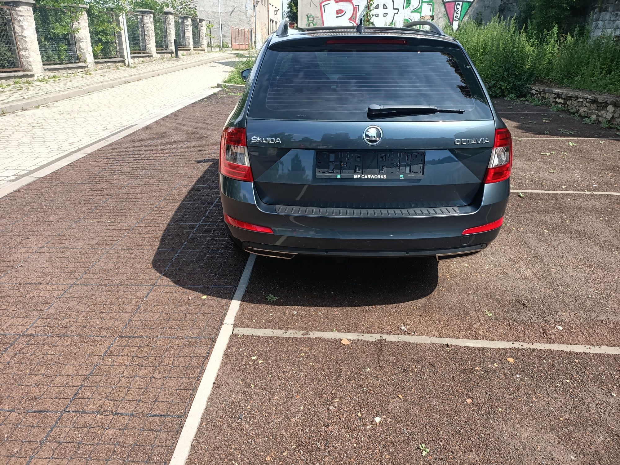 Skoda Octavia 1.4 benzyna 140km automat