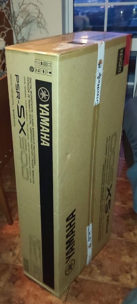 Teclado Yamaha PSR SX 900