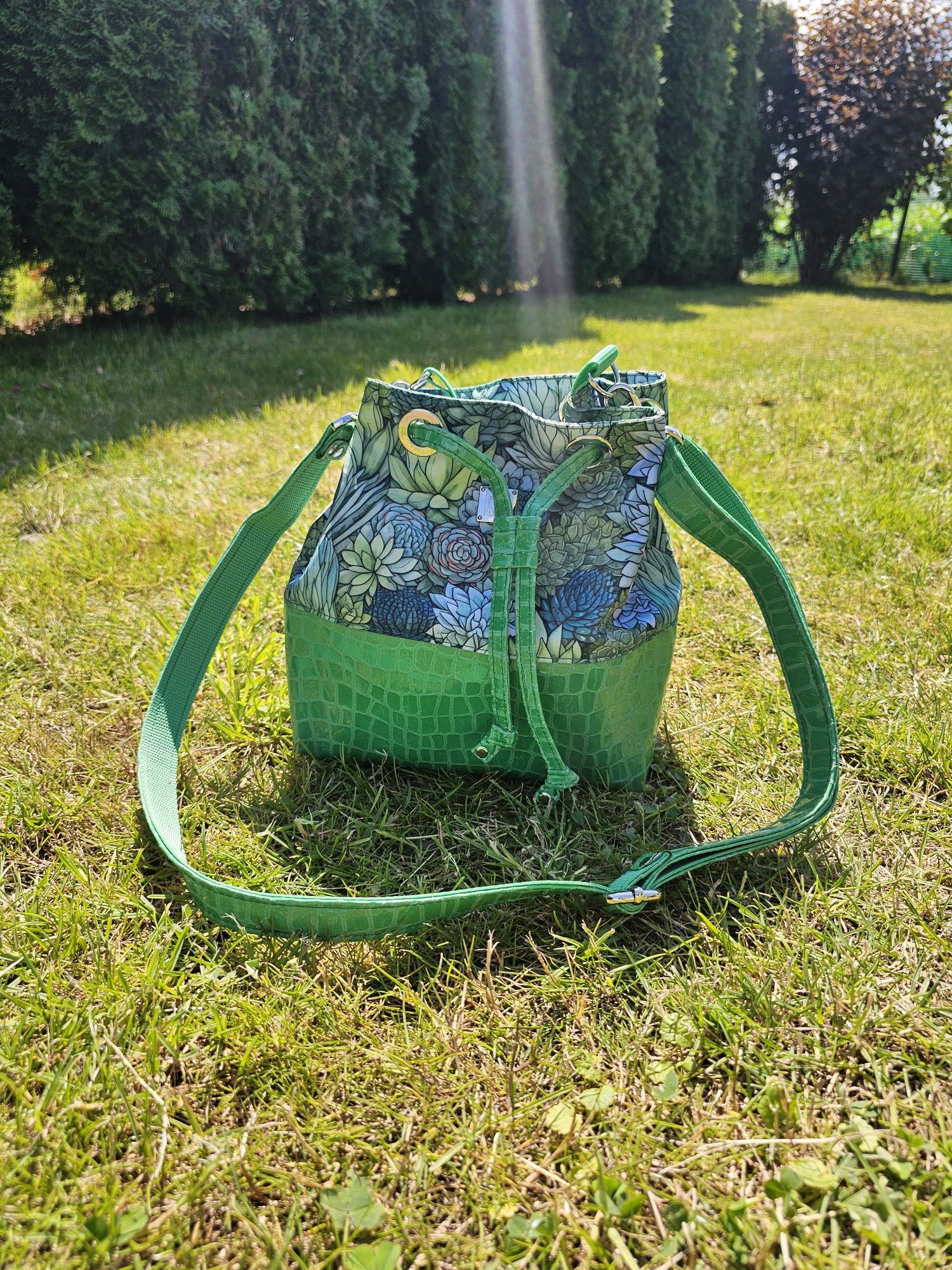 Torebka Bucket Bag