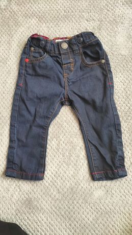 Spodnie jeansowe jeansy 6-9 miesięcy 74 next szelki