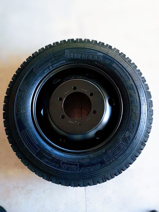 Koła Pirelli 265/70R19,5