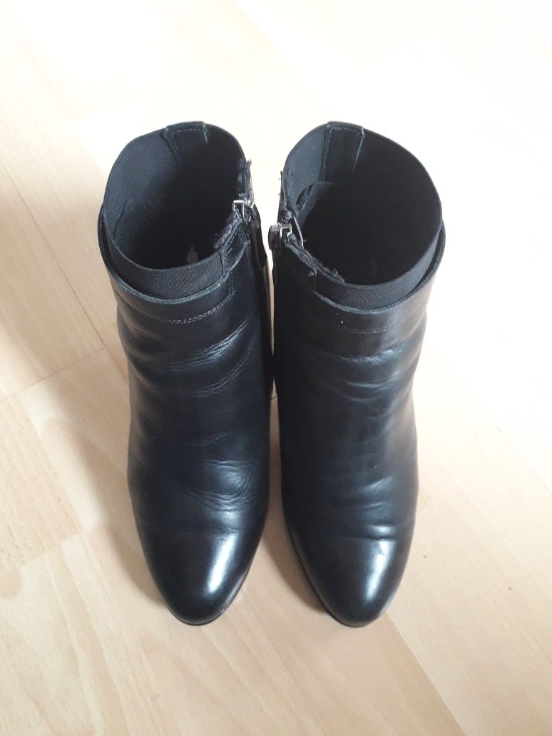 Kozaki botki czarne skór a na słupku 7 cm