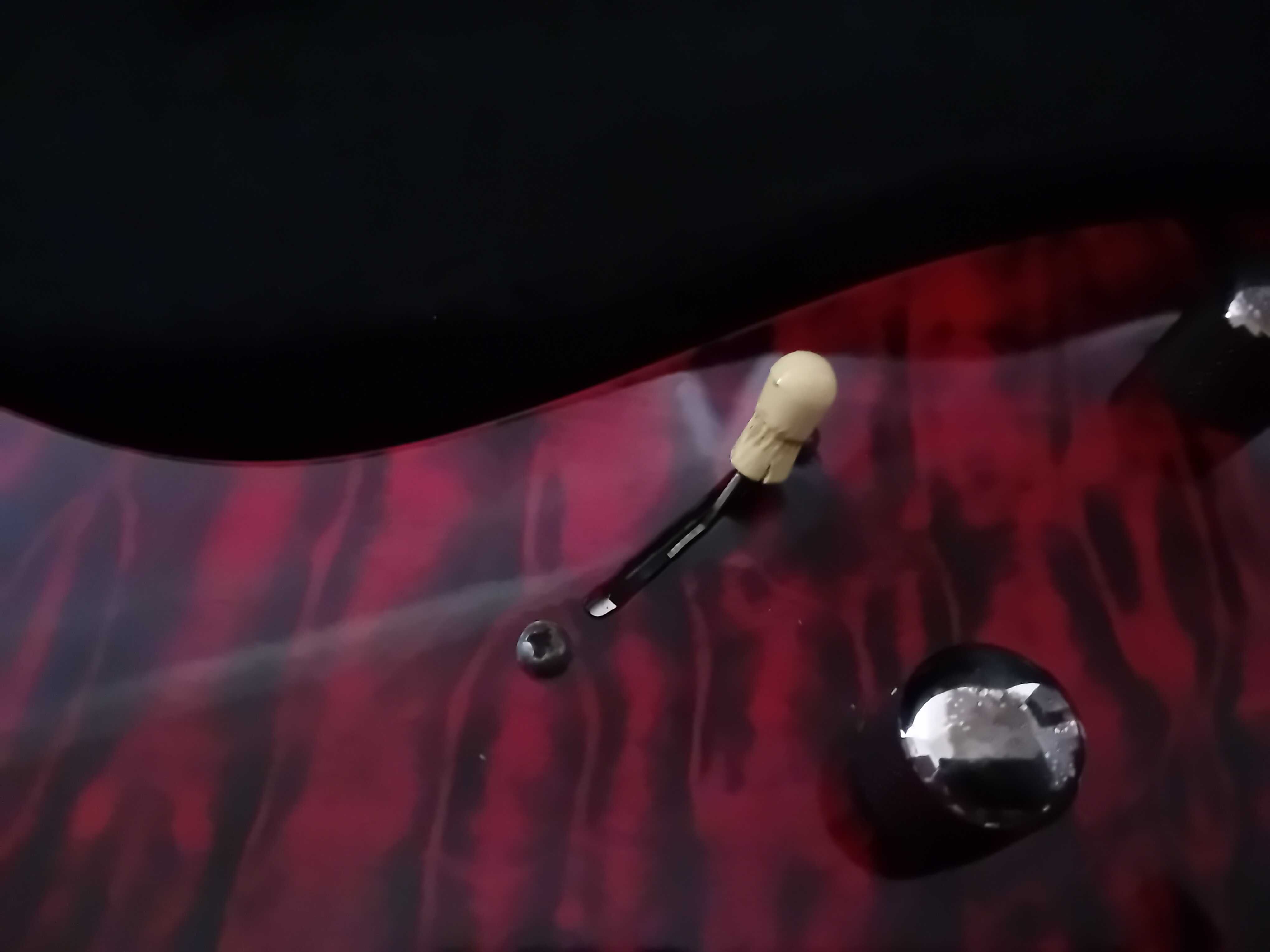Guitarrar Elétrica Ibanez RG870QMZ (usada) e Estojo