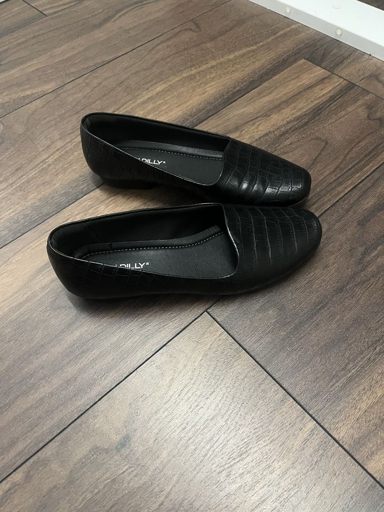 Sapatos Piccadilly