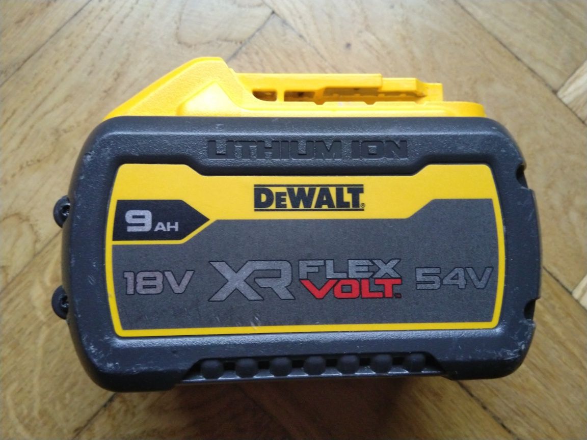 Akumulator bateria Dewalt flexvolt 18V DCB547 9Ah 18V/54V 2023r