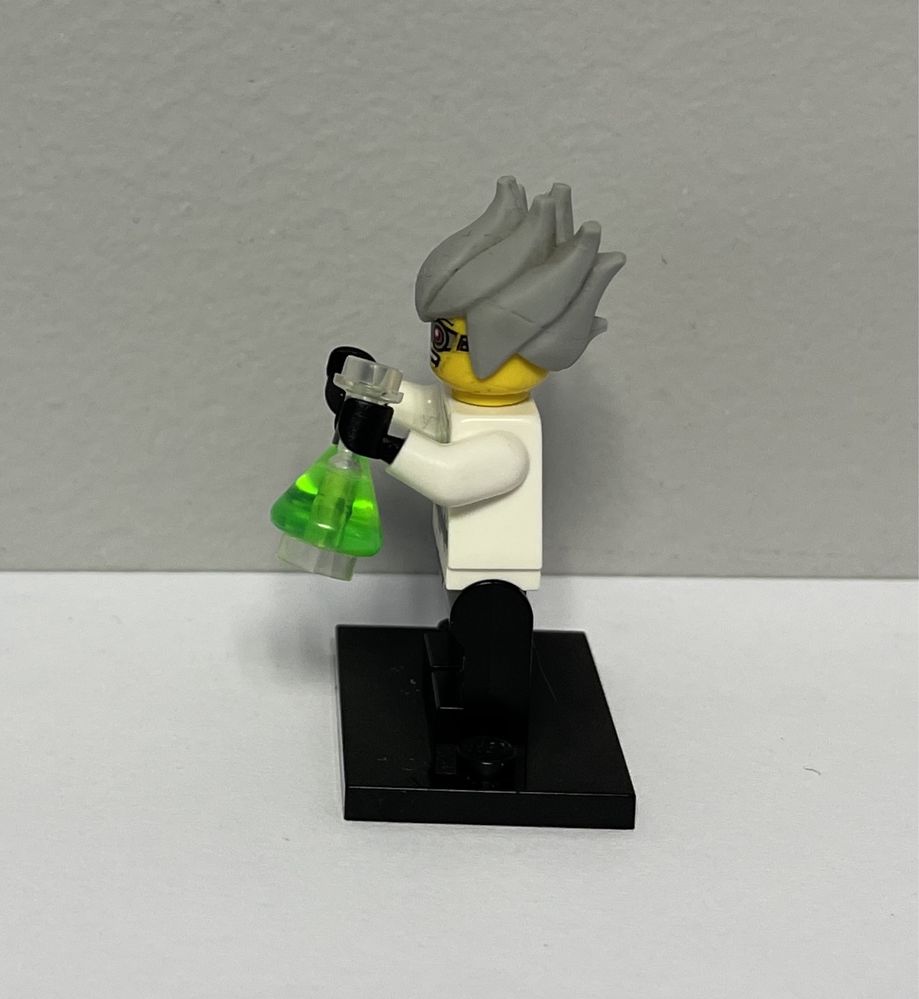 LEGO Seria 4 col04-16 Scientist Naukowiec col064