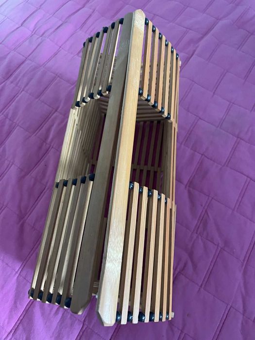 Cesta de mão de bambu vintage