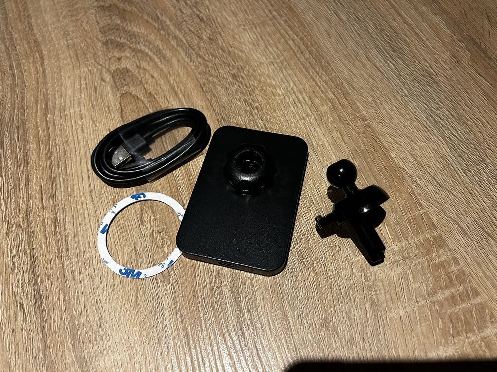 Magnetyczna ladowarka  30W z uchwytem MagSafe +ring