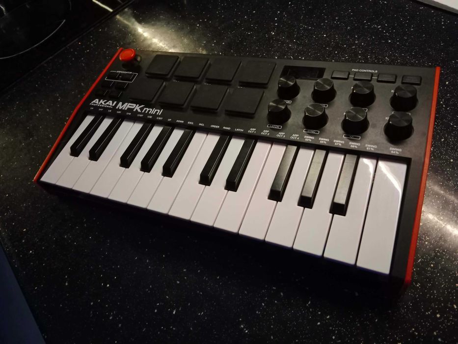 Akai Professional MPK mini 3