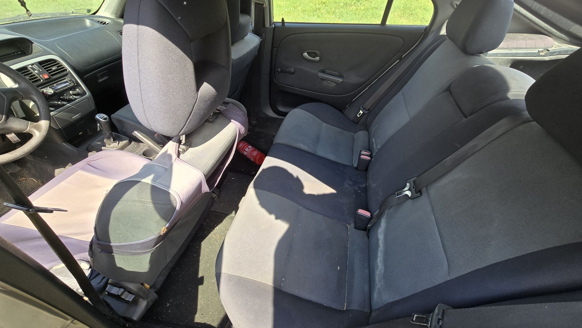 Mitsubishi Carisma 1.8did 2002r