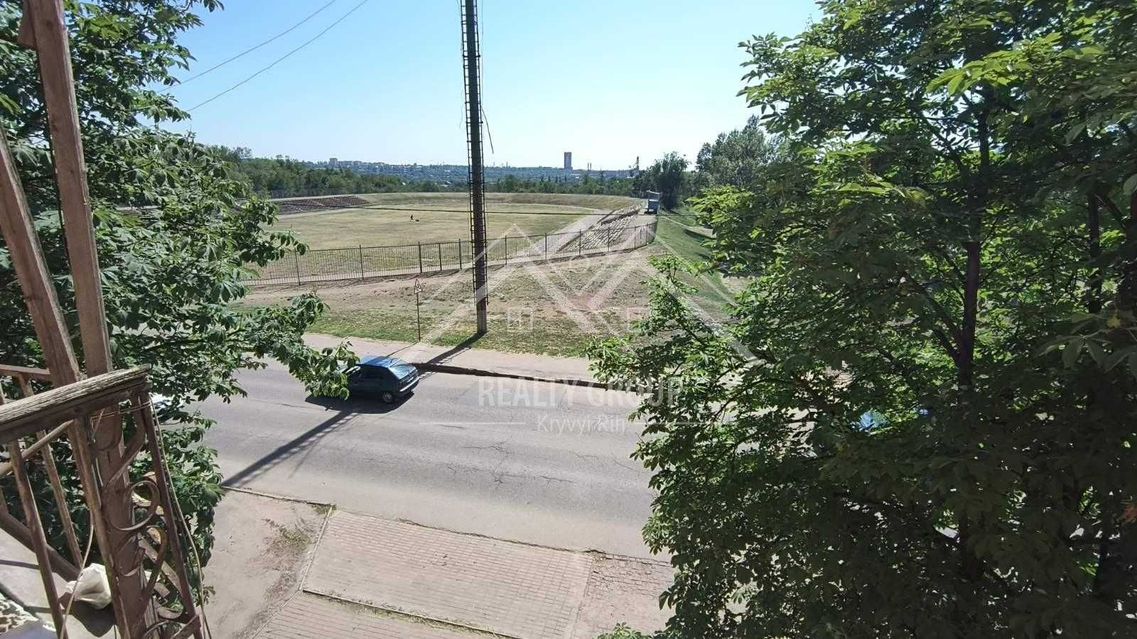 Продаж 2к квартири  пл. Артема