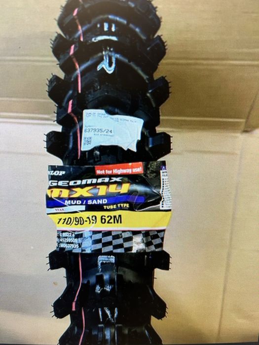 Opona Dunlop 110/90-19