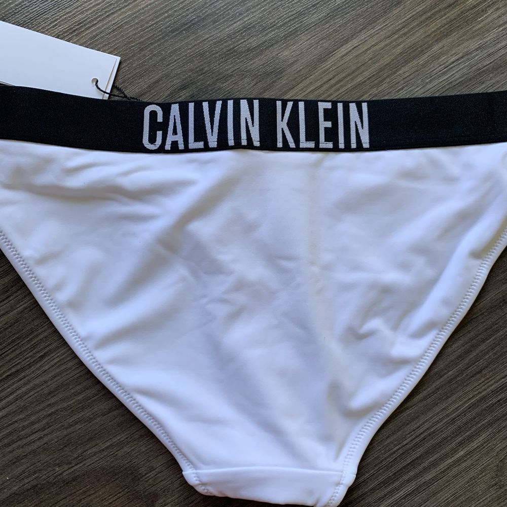 Плавки від купальника Calvin Klein XS
