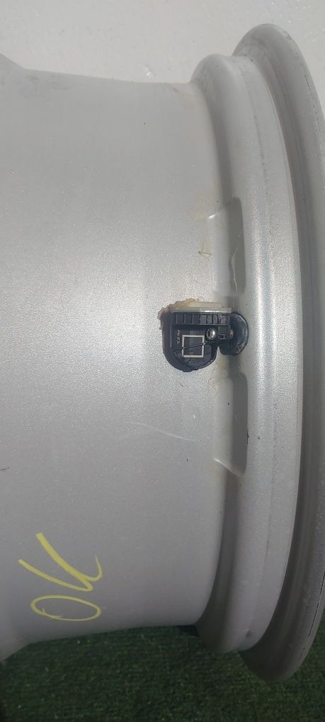 Felgi aluminiowe 5x108 17" OE Ford  Kuga Focus C-Max S-Max TPMS
