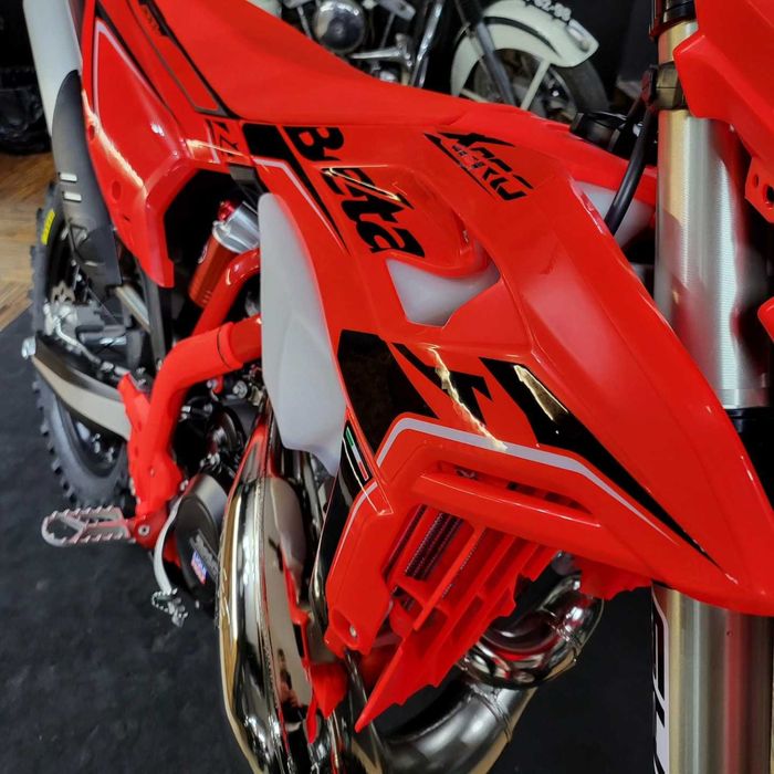 Beta RR X-Pro 300 /2026