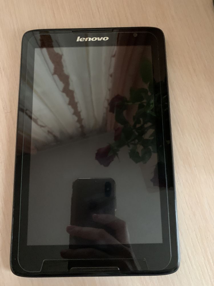 Планшет Lenovo TAB A8-50