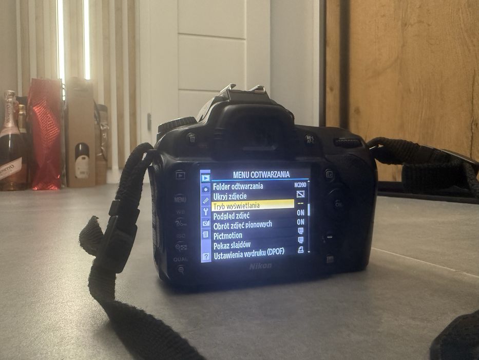 Aparat Nikon D90