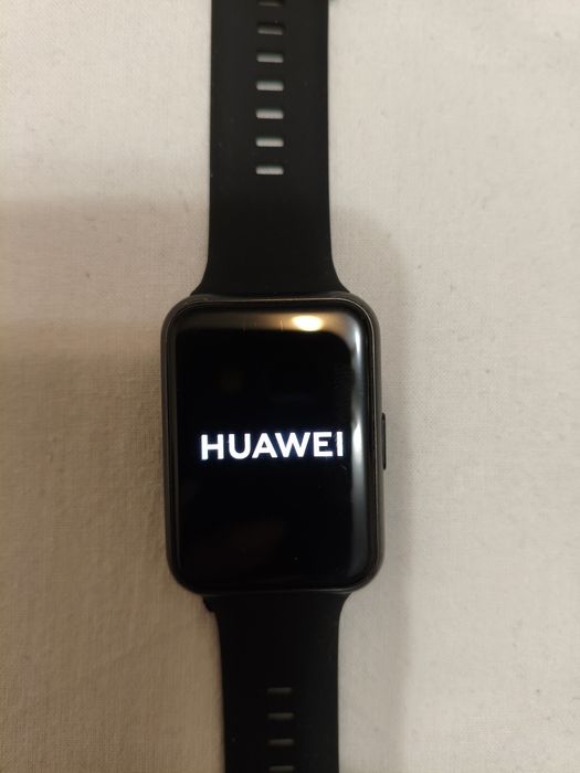 Смарт-годинник Huawei Watch Fit 2