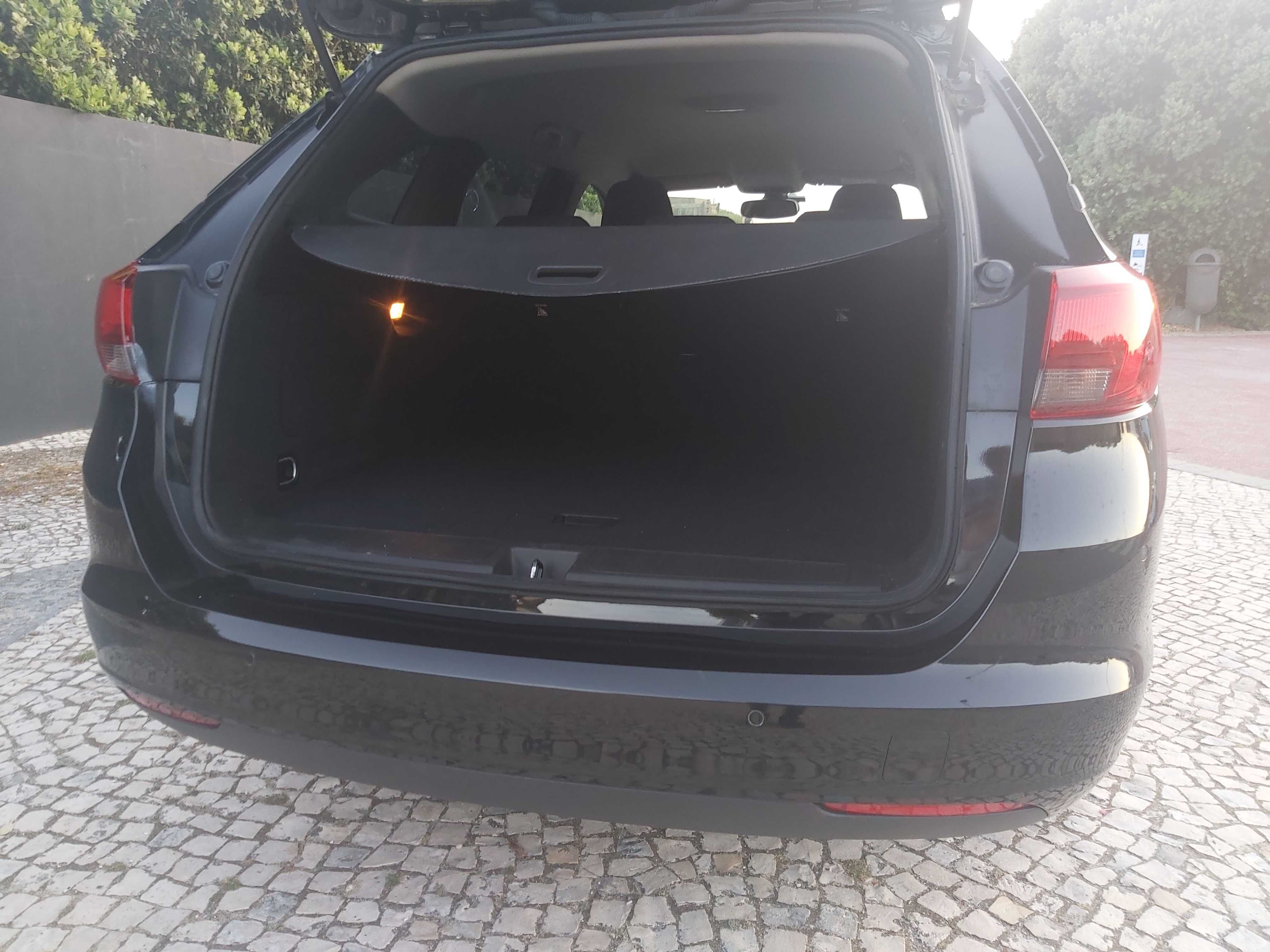 Opel Astra Sports Tourer Caixa Automática - Nacional 2019