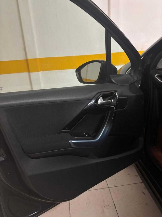 Peugeot 208 - Diesel