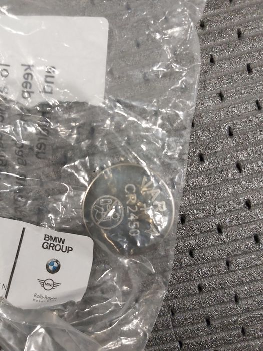 Pilha de comando bmw  original s1 varta novo o