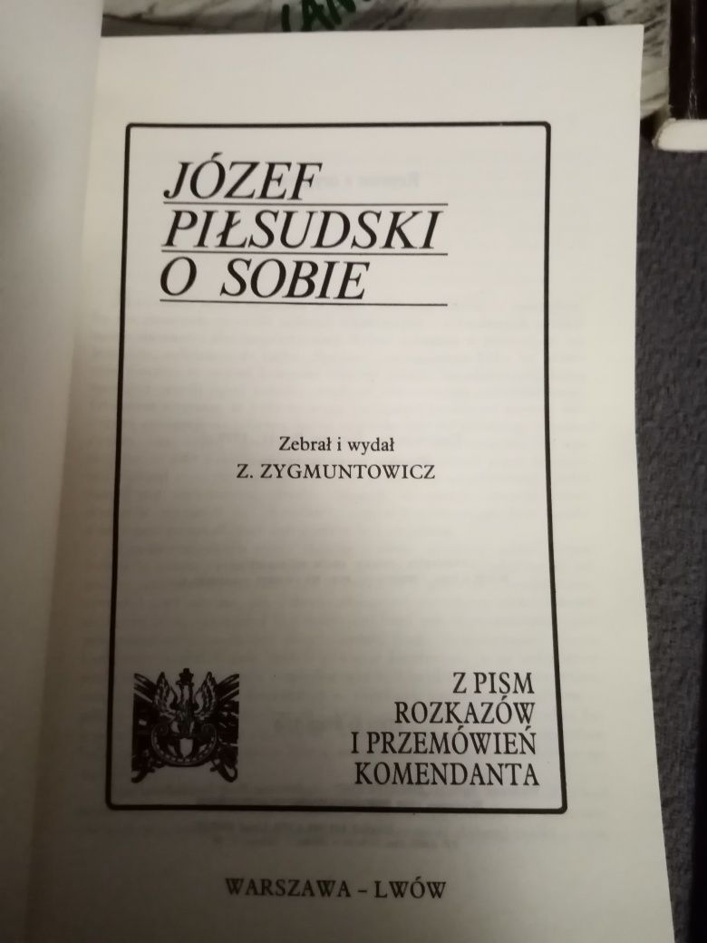 Zestaw rzadkich książek historycznych