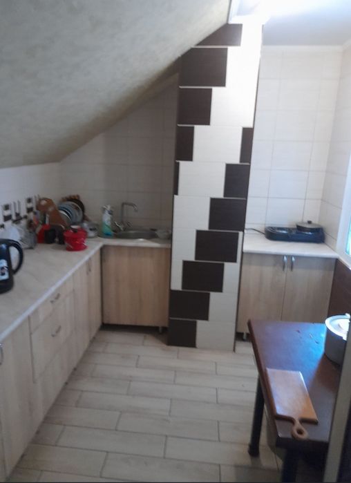 Здається койко - місця і кімнати Луначарка