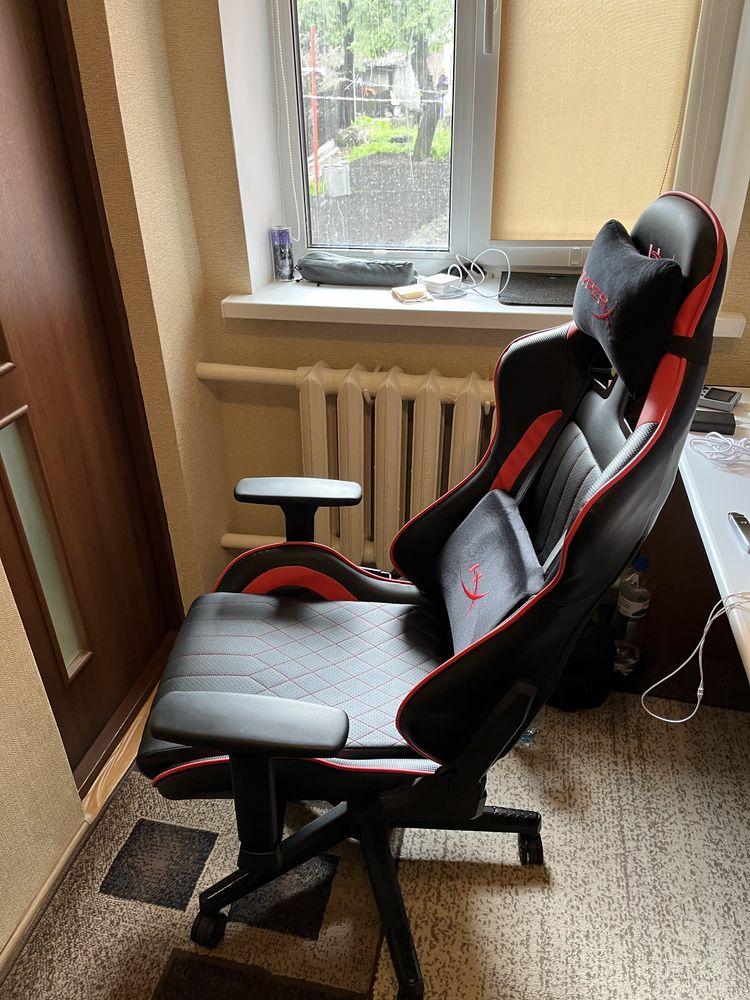 Ігрове крісло HyperX Blast core Чудовий стан Кресло Хайперикс