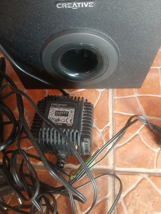 colunas para computador creative