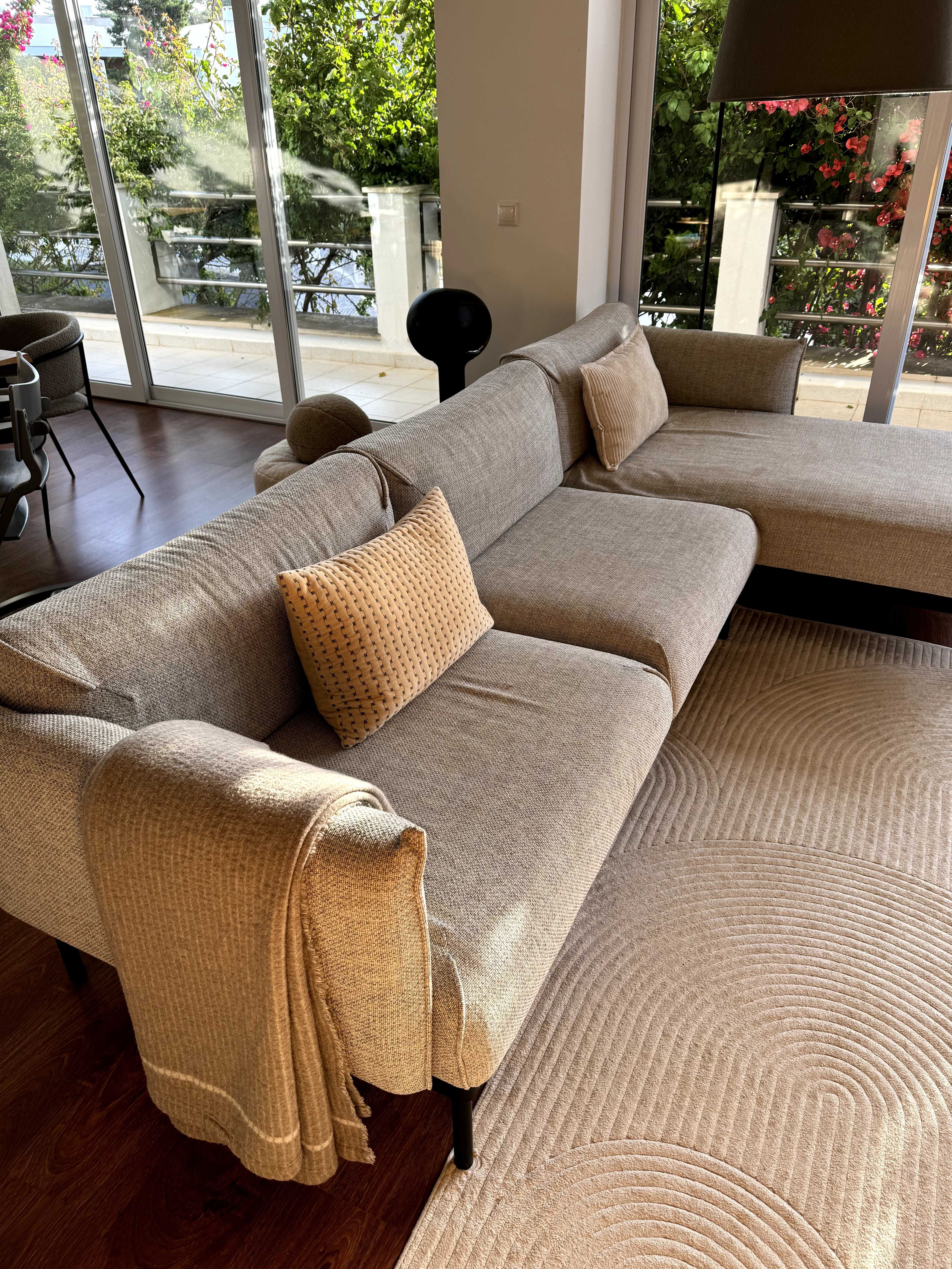 Sofa IKEA 3 lugares chaise longue