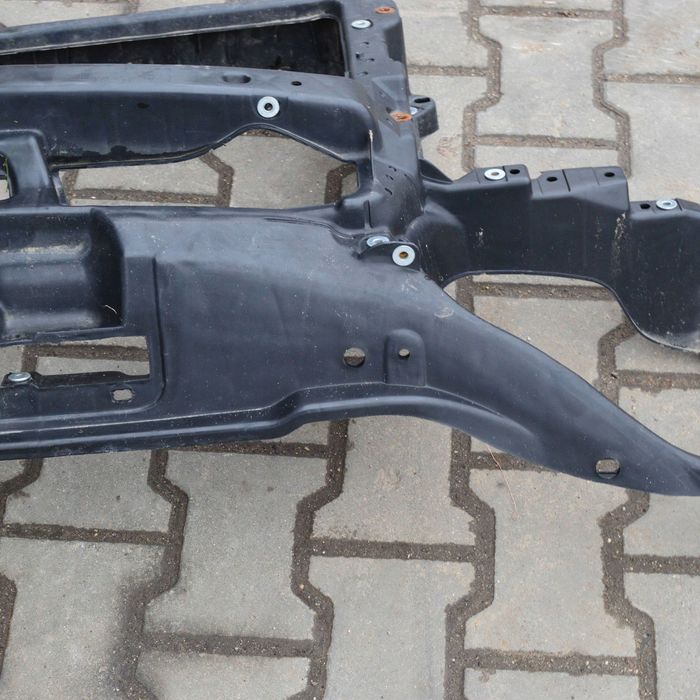 volkswagen polo iv 9n pas przedni wzmocnienie nowy nowe