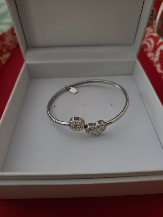 Pulseira de aço prateada