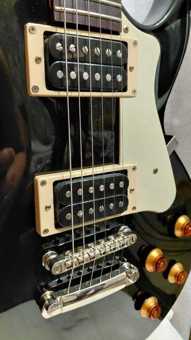 Електрогітара Cort CR100