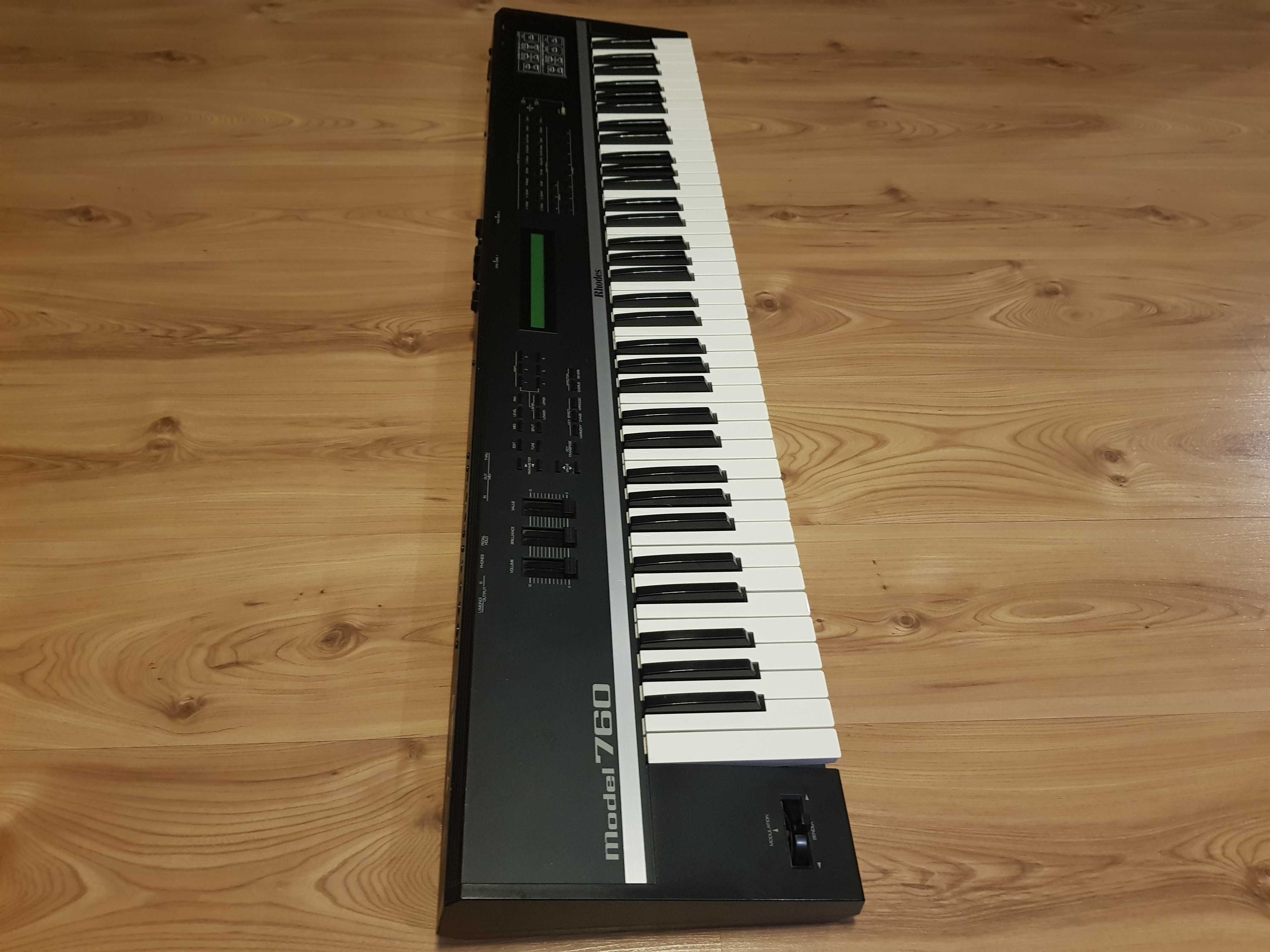 Rhodes Model 760 Roland
