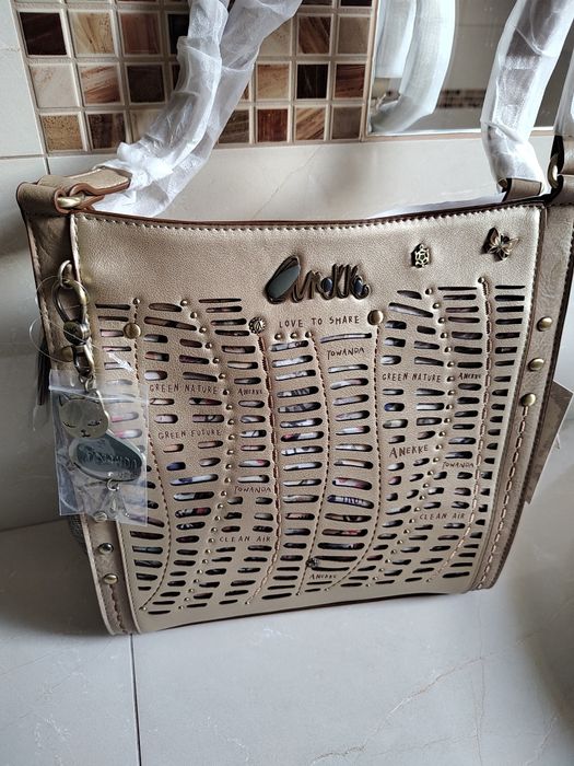Nowa torebka Anekke