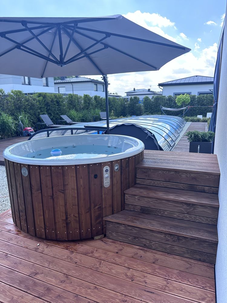 Hot tub balia bania gorąca beczka balia wodna